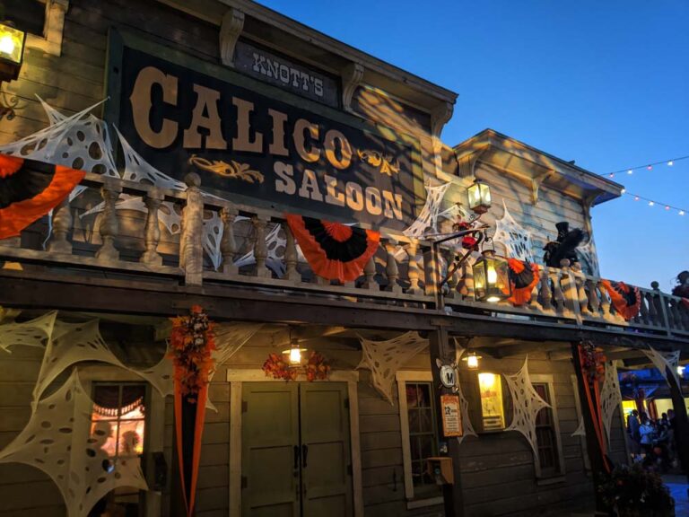 Knott's Berry Farm's Taste of FallOWeen Halloween, 2020 Style